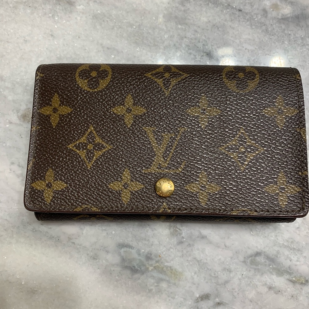 Louis Vuitton Porte-Monnaie Billets Tresor